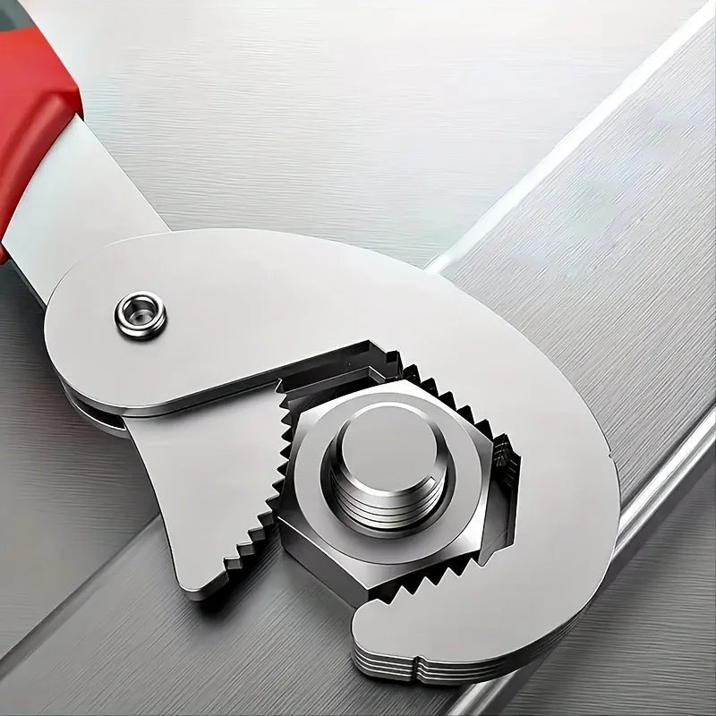 Grips and adjusts on its own